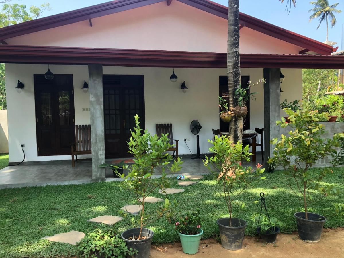 Lohas Villa Hiriketiya ディックウェラ エクステリア 写真