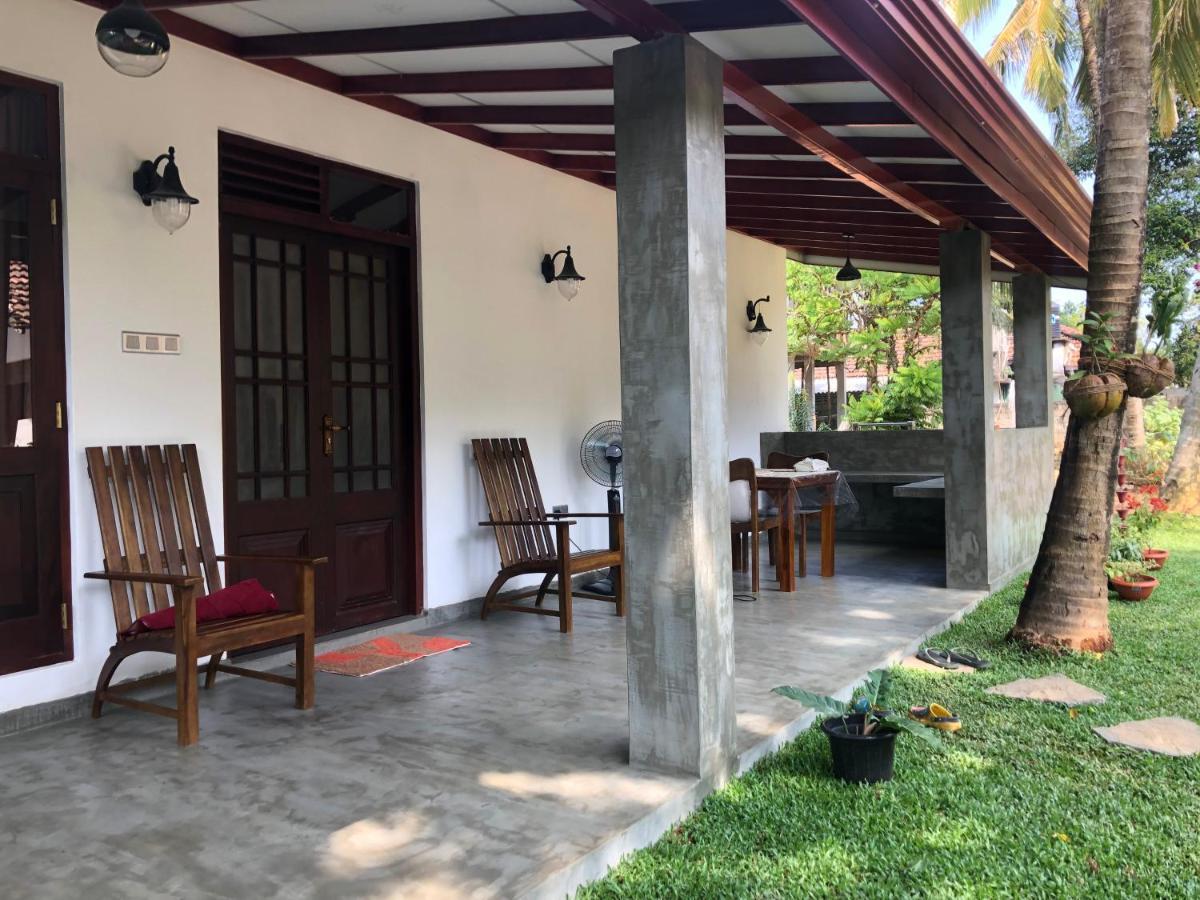 Lohas Villa Hiriketiya ディックウェラ エクステリア 写真