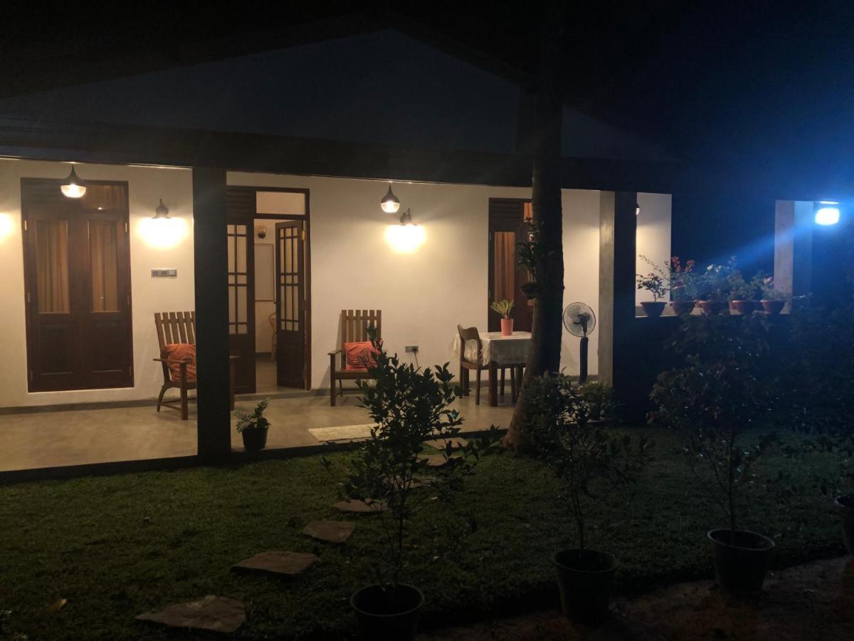 Lohas Villa Hiriketiya ディックウェラ エクステリア 写真