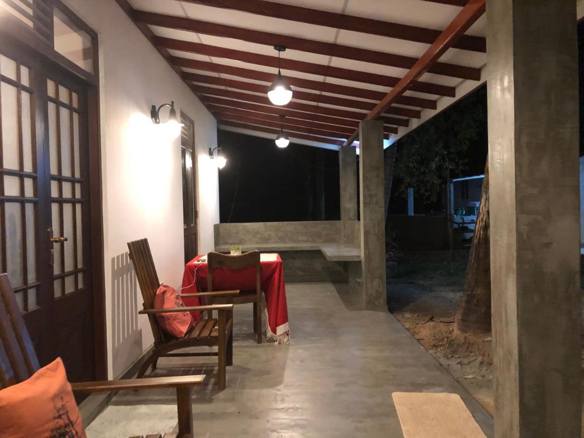 Lohas Villa Hiriketiya ディックウェラ エクステリア 写真