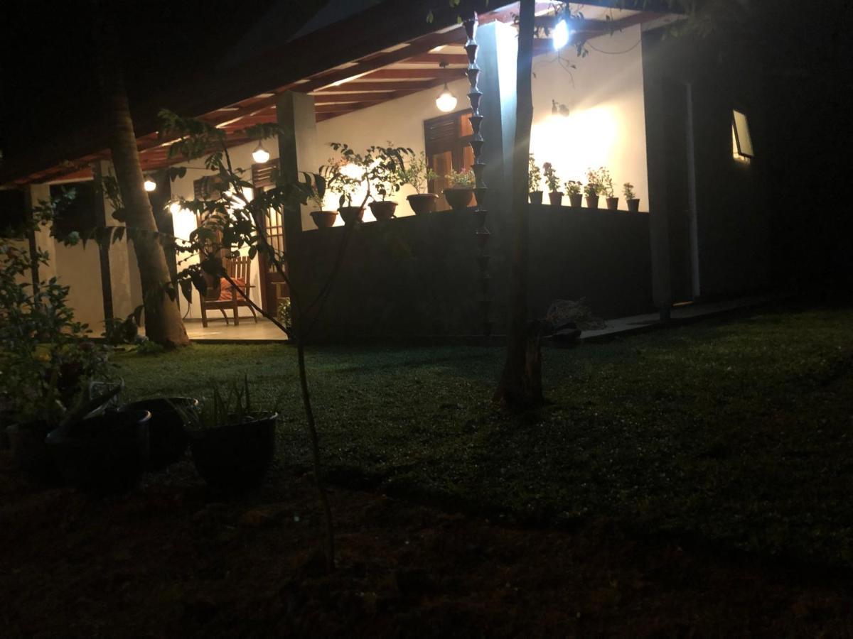Lohas Villa Hiriketiya ディックウェラ エクステリア 写真